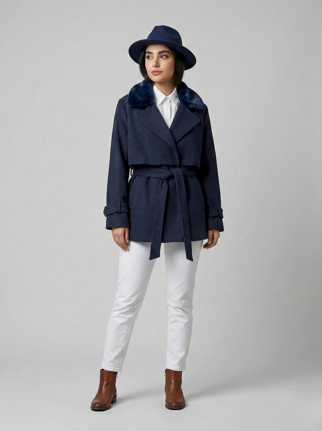 کت دو تیکه یقه خزدار زنانه 3478